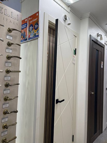 Межкомнатная дверь  